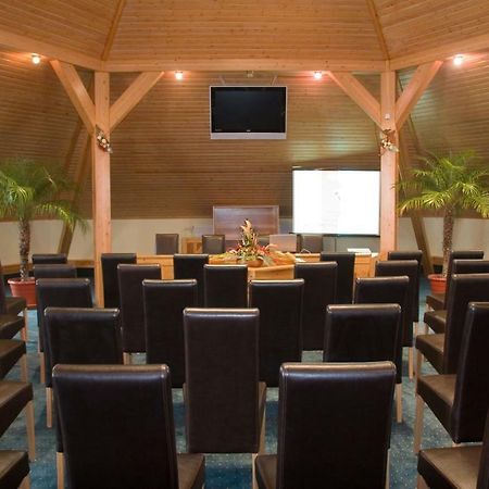 Hotel Fortuna Dávod Εξωτερικό φωτογραφία