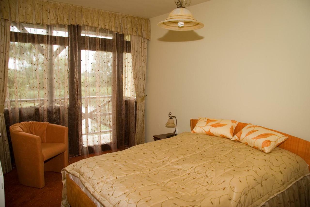 Hotel Fortuna Dávod Δωμάτιο φωτογραφία